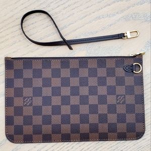 Louis Vuitton 2022 Pochette / Pouch Damier Ebene